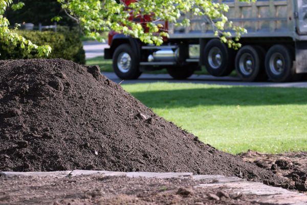 Yard Dirt Delivery in Newport Beach