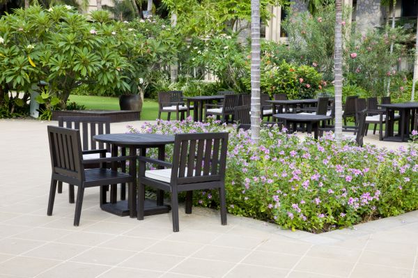 Courtyard Landscaping in Newport Beach