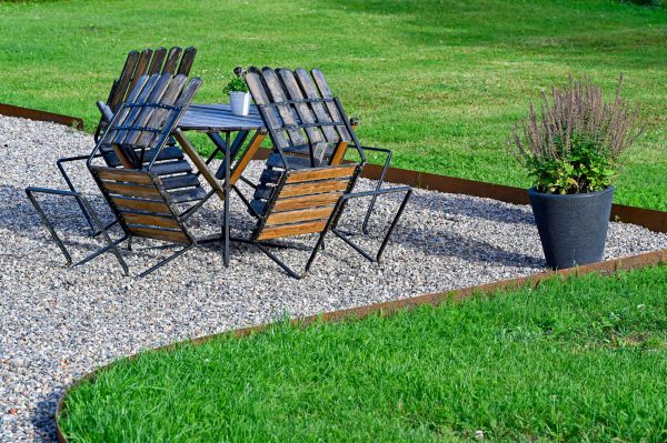 Metal Edging Installation in Newport Beach