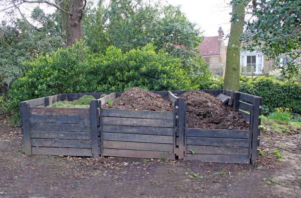 Compost Delivery Service in Newport Beach