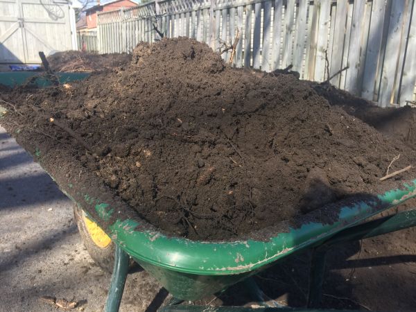 Residential Dirt Delivery in Newport Beach