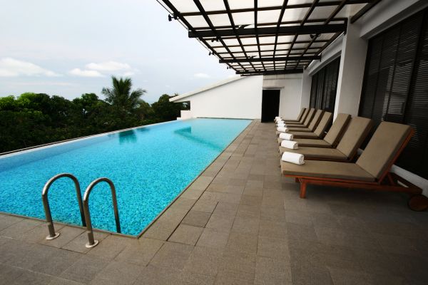 Pool Patio Landscaping in Newport Beach